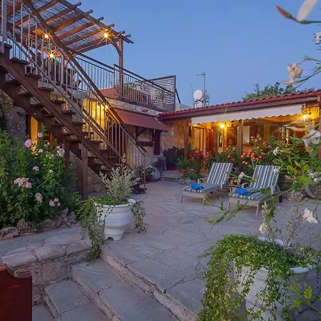 Iocasti By Agroholidays Chalet Lasa