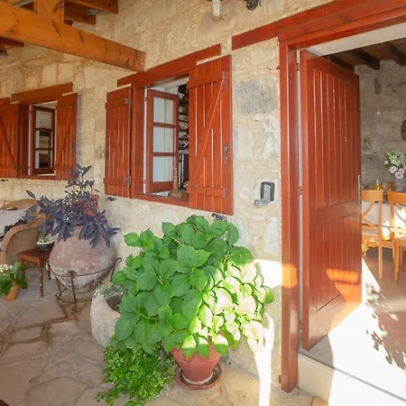 Chalet Iocasti By Agroholidays *