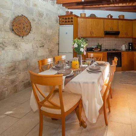 Iocasti By Agroholidays Chalet